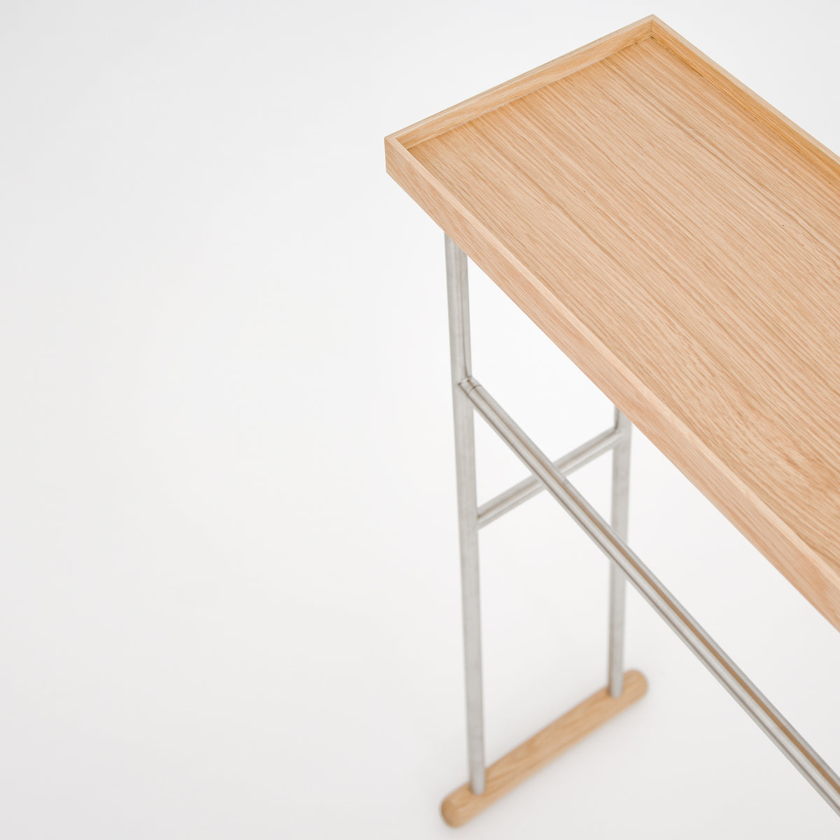 'Yoku' caddy towel rail oak