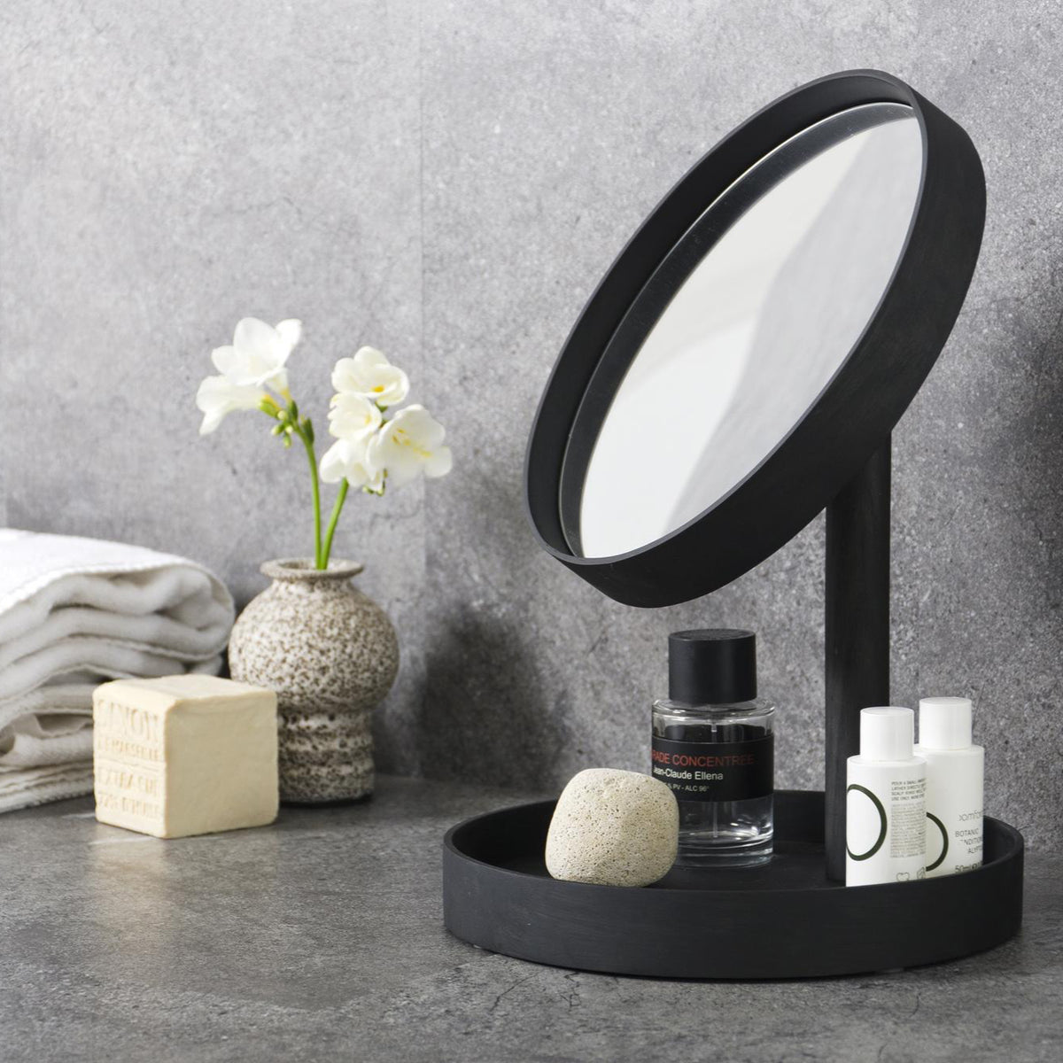 magnify mirror look - dark oak