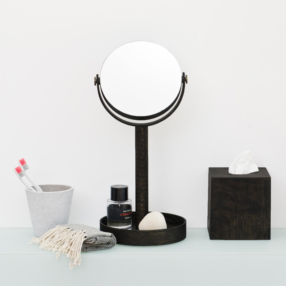 magnify mirror close up - dark oak
