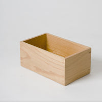 Bath accessories storage box oak