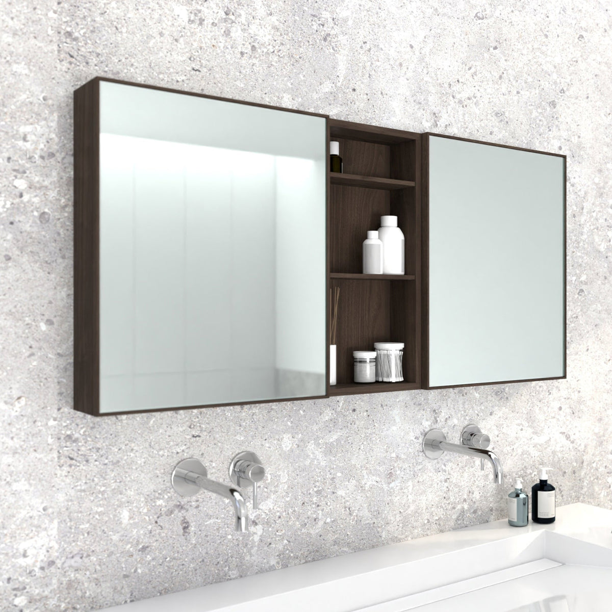 Shelf 550 'Slimline' walnut