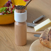 Pepper and salt 'Pinch & Grind'