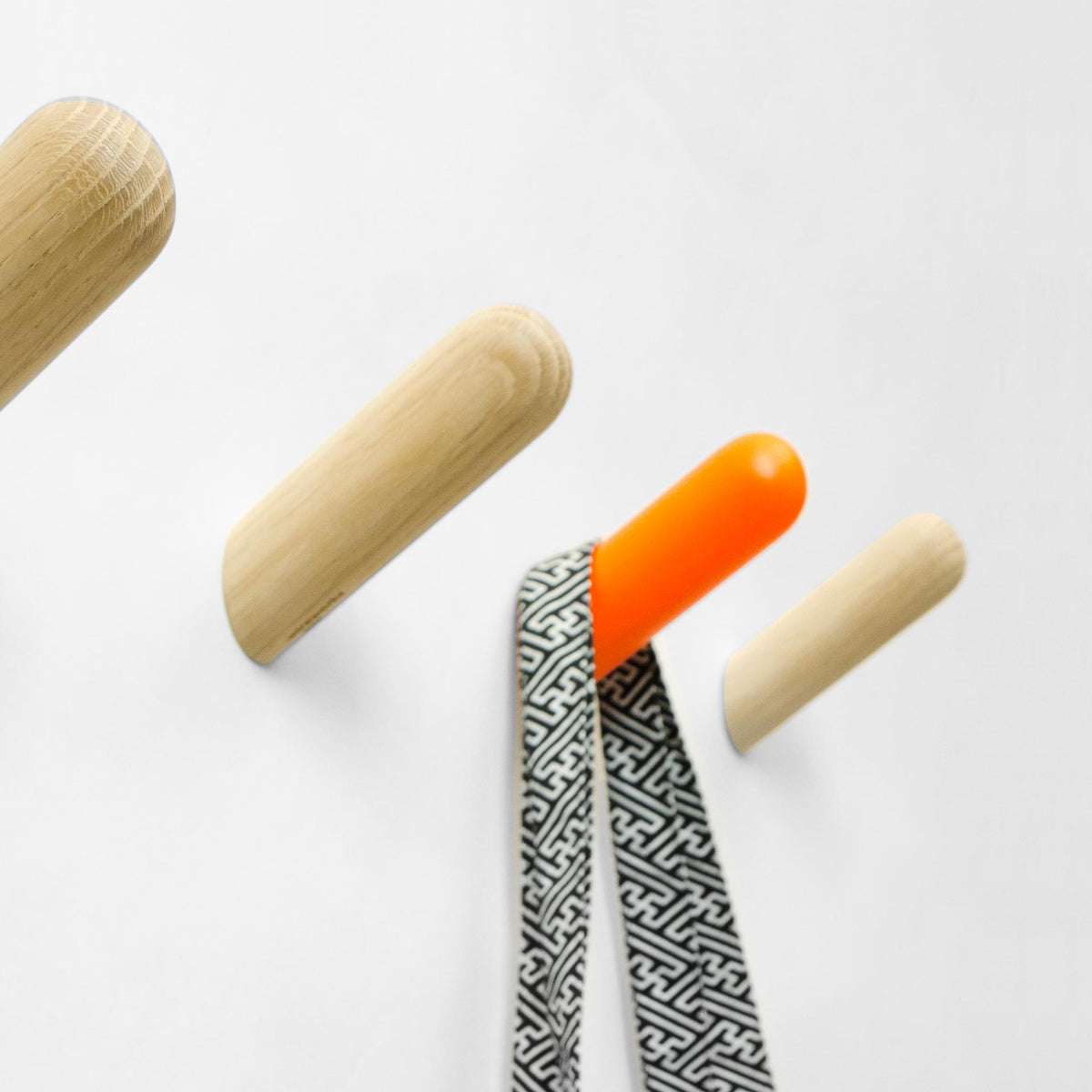 wall hook peggy sue - orange