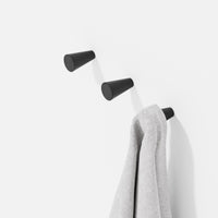 Hooks dark oak